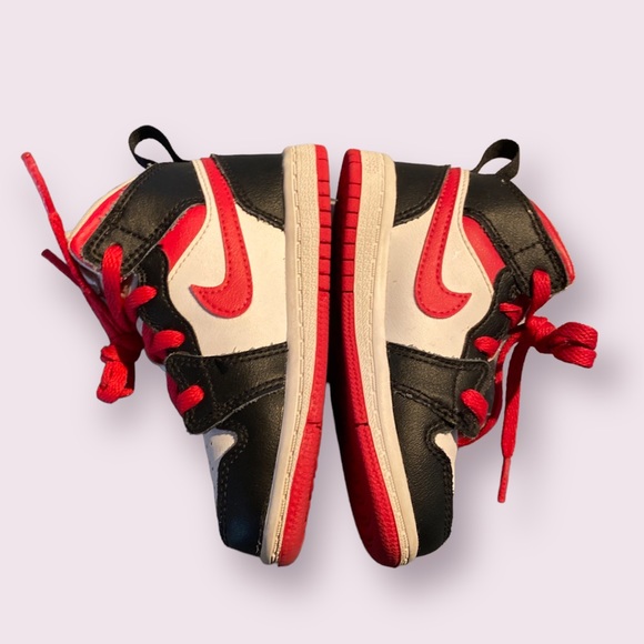 Nike - Air Jordan 1 TD Mid Very Berry Black Red White Size 7C Toddler KIDS - Picture 9 of 11